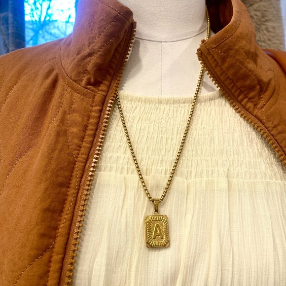 Gold Monogram Initial Necklace - Picture 1 of 3